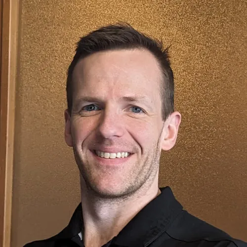 Dr. Paul Helms, sports chiropractor and physical therapist at Helms Performance in Bethesda, MD
