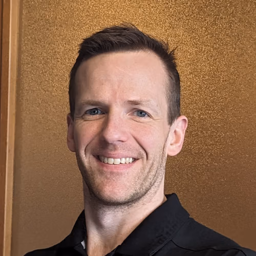 Paul Helms DC CSCS CFL1 helps athletes take the pain out of their training with sports massage chiropractic and physical therapy in Bethesda Maryland